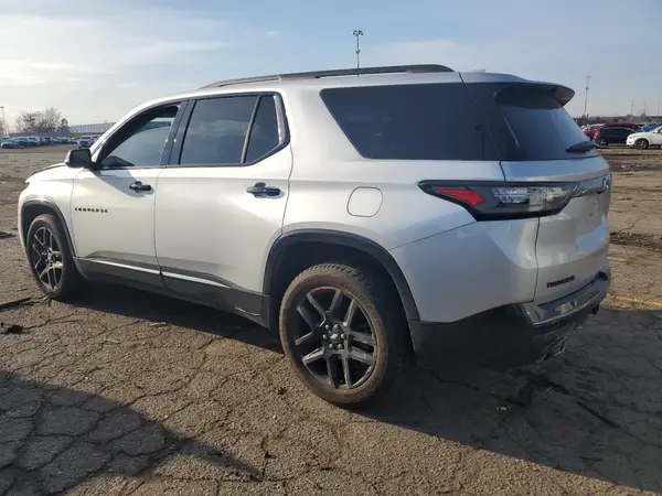 1GNEVKKWXKJ247065 2019 CHEVROLET TRAVERSE - Image 2