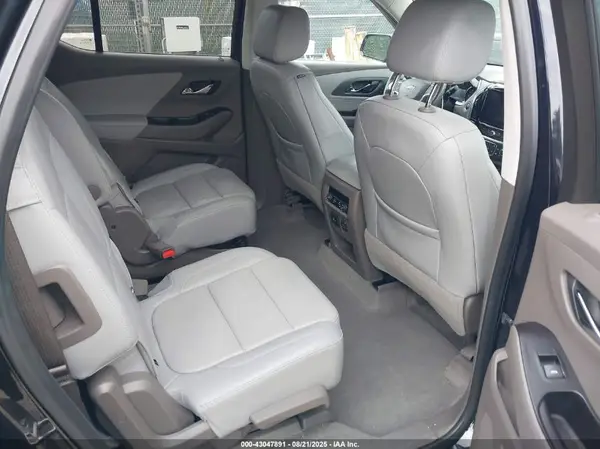 1GNEVKKWXLJ100651 2020 CHEVROLET TRAVERSE - Image 8