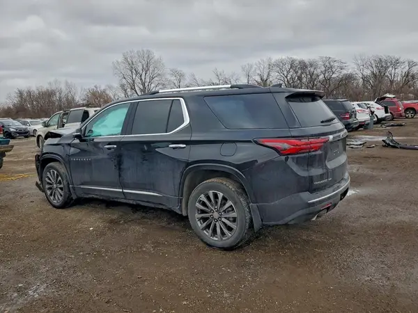 1GNEVKKWXPJ245887 2023 CHEVROLET TRAVERSE - Image 2