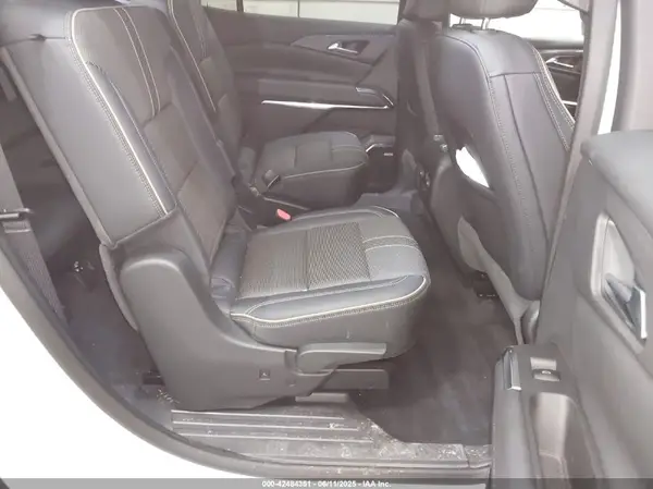 1GNEVKRS0SJ117217 2025 CHEVROLET TRAVERSE - Image 8