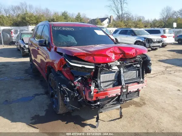 1GNEVLKS0RJ148025 2024 CHEVROLET TRAVERSE - Image 1