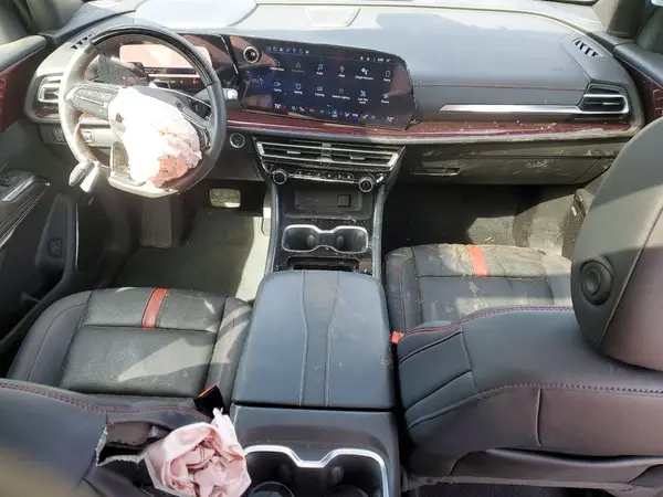 1GNEVLKS1RJ147854 2024 CHEVROLET TRAVERSE - Image 8