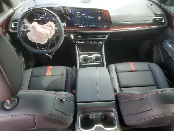 1GNEVLKS5TJ112712 2026 CHEVROLET TRAVERSE - Image 8