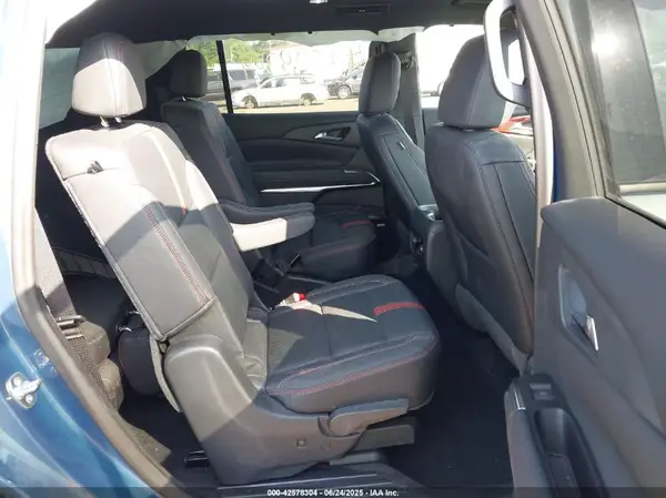 1GNEVLKS8RJ246204 2024 CHEVROLET TRAVERSE - Image 8