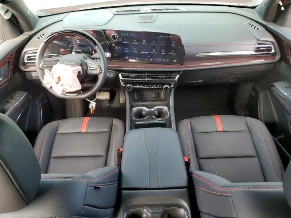 1GNEVLKS9TJ252214 2026 CHEVROLET TRAVERSE - Image 8