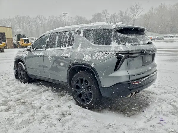 1GNEVLKSXRJ192775 2024 CHEVROLET TRAVERSE - Image 2