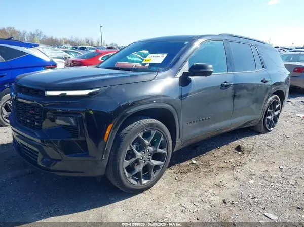 1GNEVLKSXRJ204147 2024 CHEVROLET TRAVERSE - Image 2
