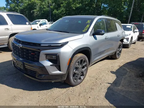 1GNEVLKSXTJ151179 2026 CHEVROLET TRAVERSE - Image 2