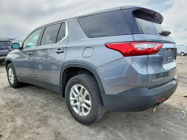 1GNEVLKW3LJ282649 2020 CHEVROLET TRAVERSE - Image 2