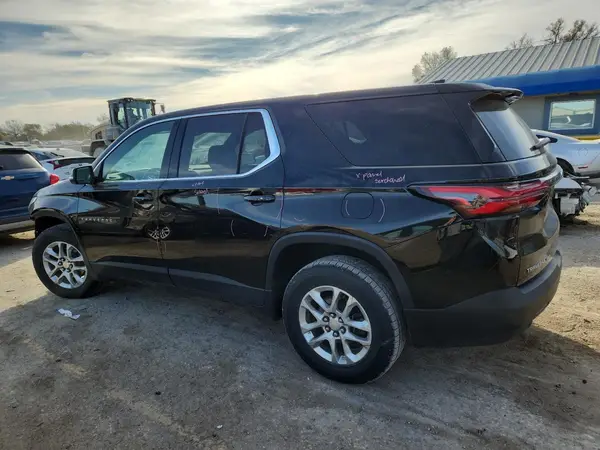 1GNEVLKW4NJ142192 2022 CHEVROLET TRAVERSE - Image 2