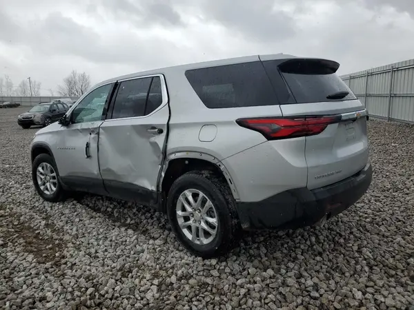1GNEVLKW5NJ108245 2022 CHEVROLET TRAVERSE - Image 2