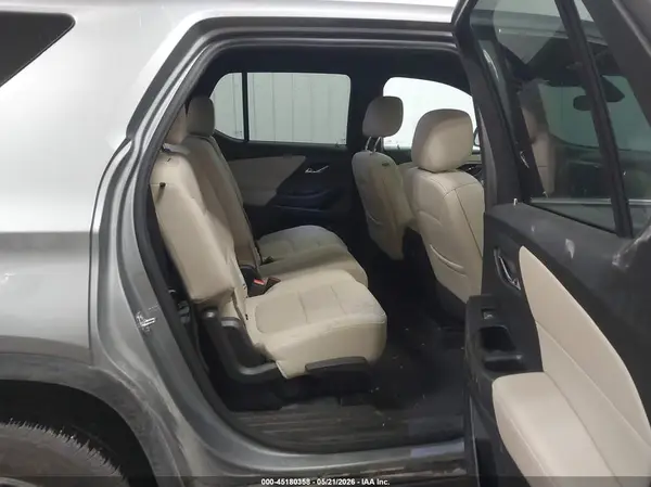 1GNEVLKW5PJ242577 2023 CHEVROLET TRAVERSE - Image 8