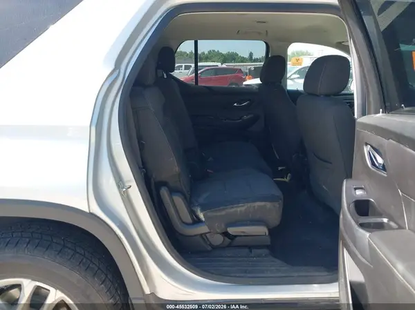 1GNEVLKW7KJ227670 2019 CHEVROLET TRAVERSE - Image 8