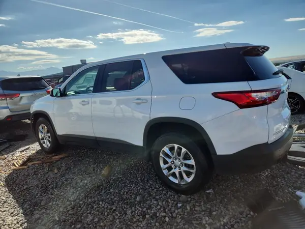 1GNEVLKW8KJ131692 2019 CHEVROLET TRAVERSE - Image 2