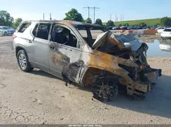 1GNEVLKW9KJ233633 2019 CHEVROLET TRAVERSE