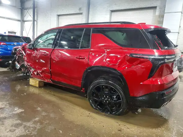 1GNEVLRS4SJ261598 2025 CHEVROLET TRAVERSE - Image 2