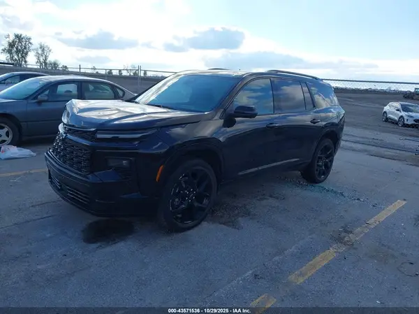 1GNEVLRS5SJ300571 2025 CHEVROLET TRAVERSE - Image 2