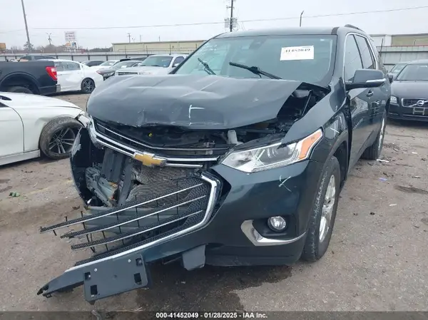1GNEVMKW0LJ143004 2020 CHEVROLET TRAVERSE - Image 2
