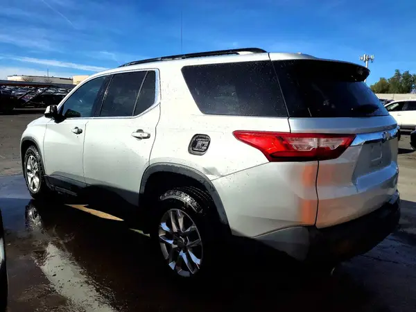 1GNEVMKW1KJ233051 2019 CHEVROLET TRAVERSE - Image 2