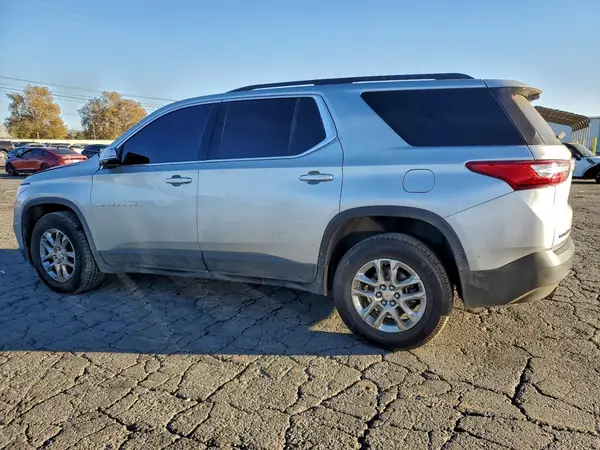 1GNEVMKW2LJ219158 2020 CHEVROLET TRAVERSE - Image 2