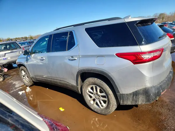 1GNEVMKW6KJ258284 2019 CHEVROLET TRAVERSE - Image 2