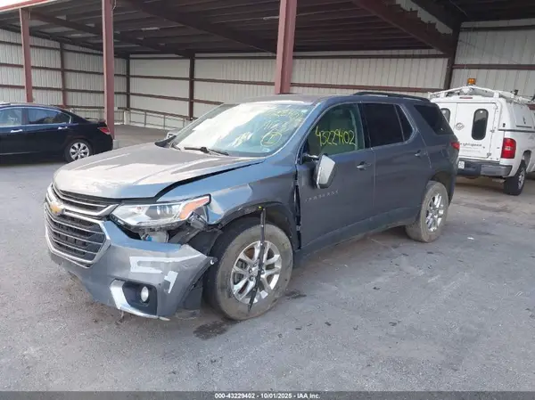 1GNEVMKW6LJ195141 2020 CHEVROLET TRAVERSE - Image 2
