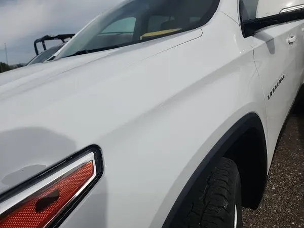 1GNEVMKW6LJ223018 2020 CHEVROLET TRAVERSE - Image 2
