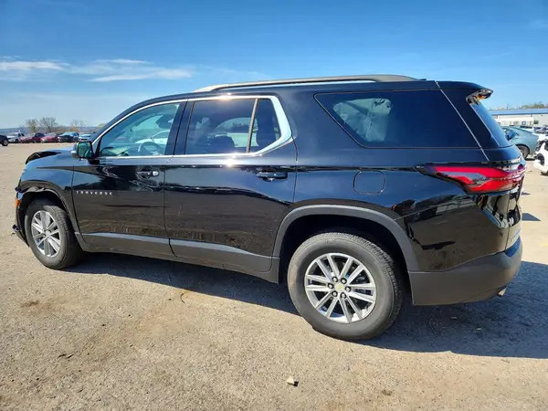 1GNEVMKW6PJ282110 2023 CHEVROLET TRAVERSE - Image 2