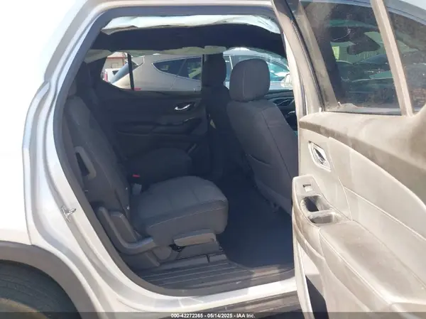 1GNEVMKW7NJ168646 2022 CHEVROLET TRAVERSE - Image 8