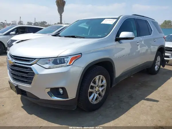 1GNEVMKW8LJ219181 2020 CHEVROLET TRAVERSE - Image 2
