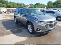 1GNEVMKW9KJ240586 2019 CHEVROLET TRAVERSE