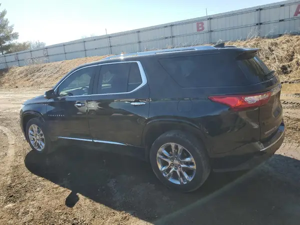 1GNEVNKW0LJ203787 2020 CHEVROLET TRAVERSE - Image 2