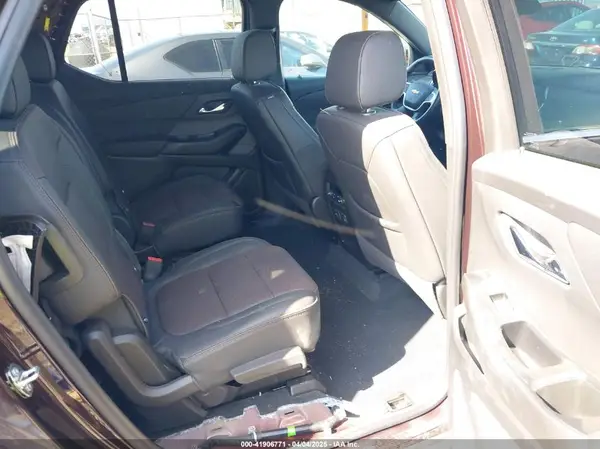 1GNEVNKW0PJ232003 2023 CHEVROLET TRAVERSE - Image 8