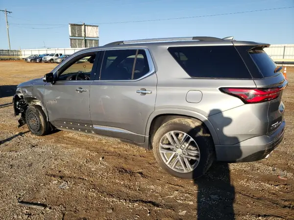 1GNEVNKW2PJ102529 2023 CHEVROLET TRAVERSE - Image 2