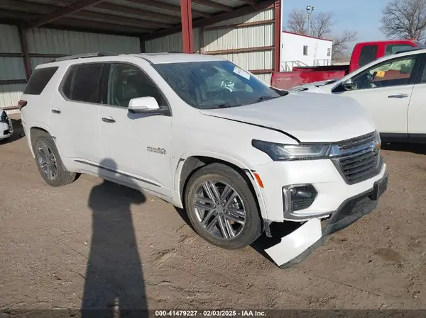 1GNEVNKW5PJ216797 2023 CHEVROLET TRAVERSE - Image 1