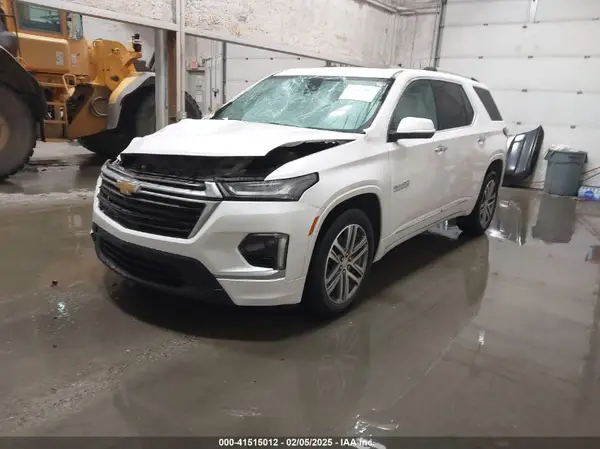 1GNEVNKWXPJ176247 2023 CHEVROLET TRAVERSE - Image 2
