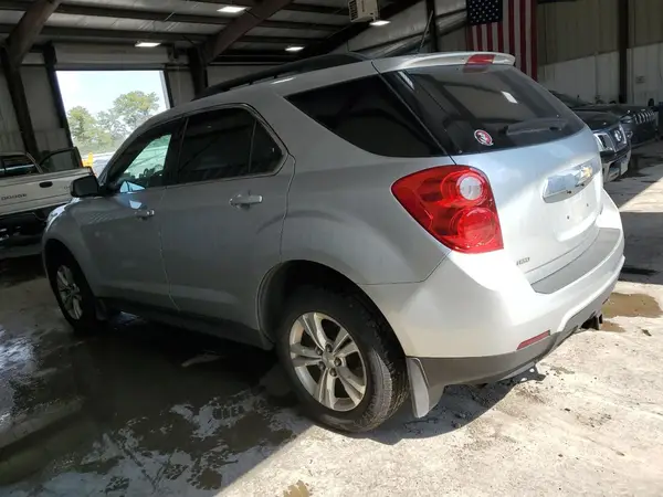 1GNFLFEK4FZ104341 2022 CHEVROLET EQUINOX - Image 2