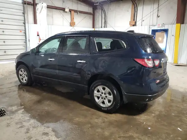 1GNKRFED0GJ155768 2016 CHEVROLET TRAVERSE - Image 2