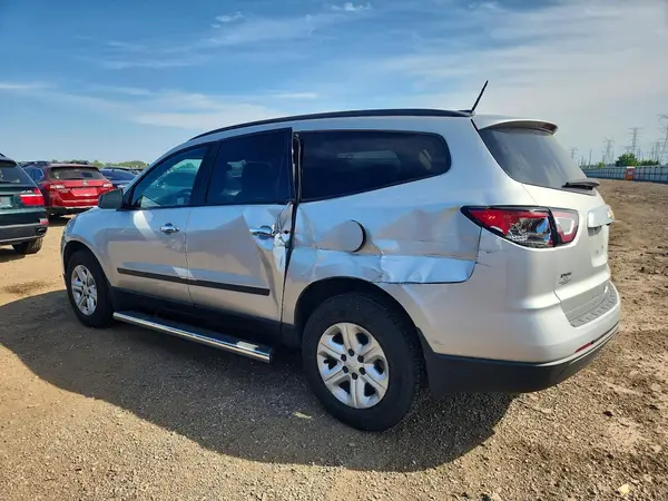 1GNKRFED0GJ197213 2016 CHEVROLET TRAVERSE - Image 2