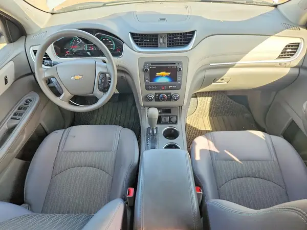 1GNKRFED0GJ197213 2016 CHEVROLET TRAVERSE - Image 8