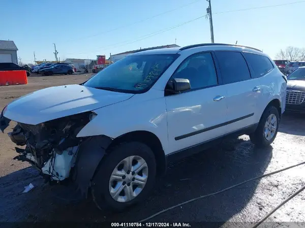 1GNKRFED0GJ238908 2016 CHEVROLET TRAVERSE - Image 2