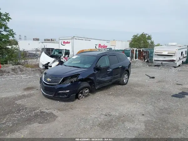 1GNKRFED0GJ241064 2016 CHEVROLET TRAVERSE - Image 2