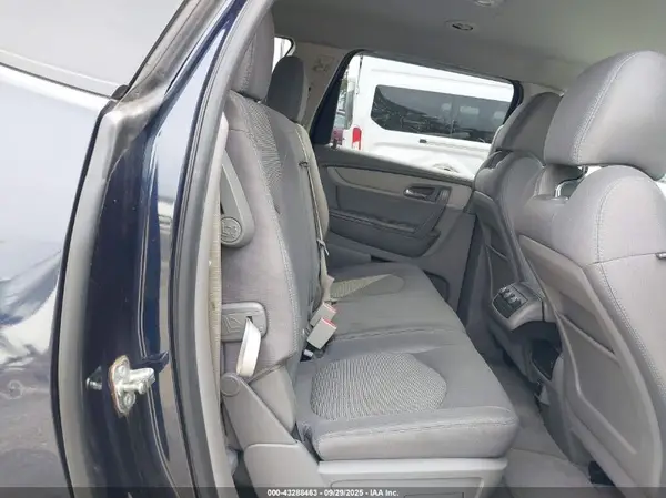 1GNKRFED0GJ241064 2016 CHEVROLET TRAVERSE - Image 8