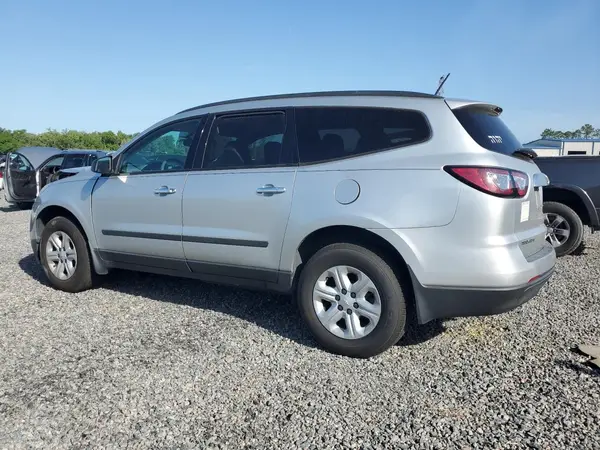 1GNKRFED0HJ276382 2017 CHEVROLET TRAVERSE - Image 2