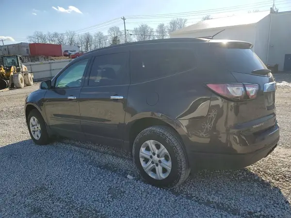 1GNKRFED0HJ312524 2017 CHEVROLET TRAVERSE - Image 2