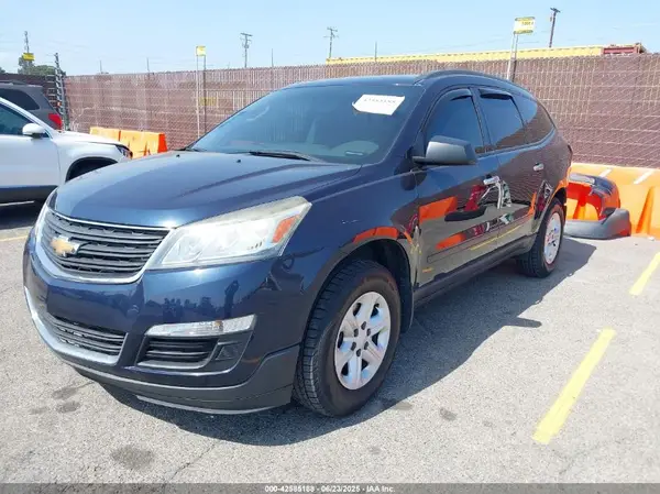 1GNKRFED1GJ218022 2016 CHEVROLET TRAVERSE - Image 2