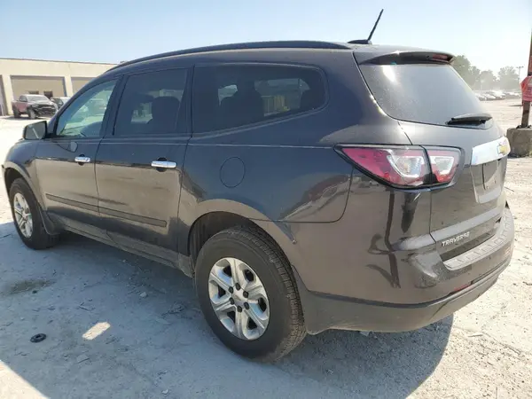 1GNKRFED1HJ112509 2017 CHEVROLET TRAVERSE - Image 2