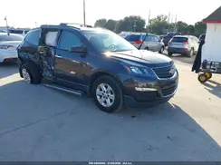 1GNKRFED1HJ112963 2017 CHEVROLET TRAVERSE