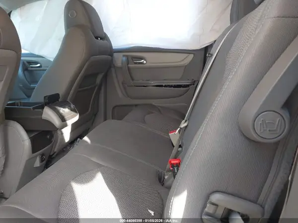 1GNKRFED1HJ112963 2017 CHEVROLET TRAVERSE - Image 8
