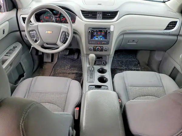 1GNKRFED1HJ138964 2017 CHEVROLET TRAVERSE - Image 8